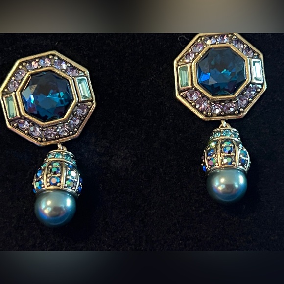 Heidi Daus "Lavish Layers crystal drop octagonal blue stone pierced earrings NIB - Picture 5 of 7